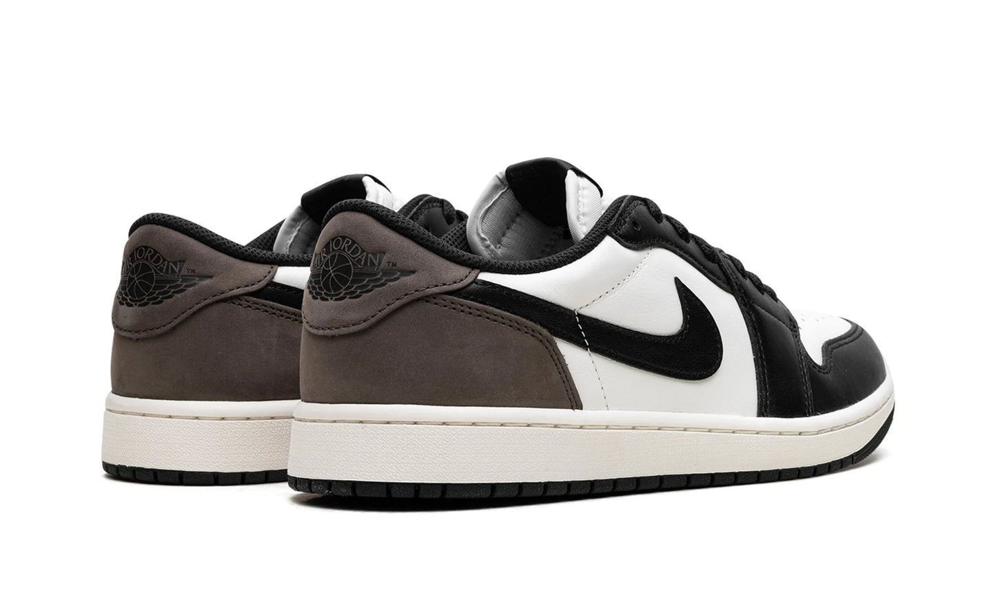 Jordan 1 Retro Low OG Mocha